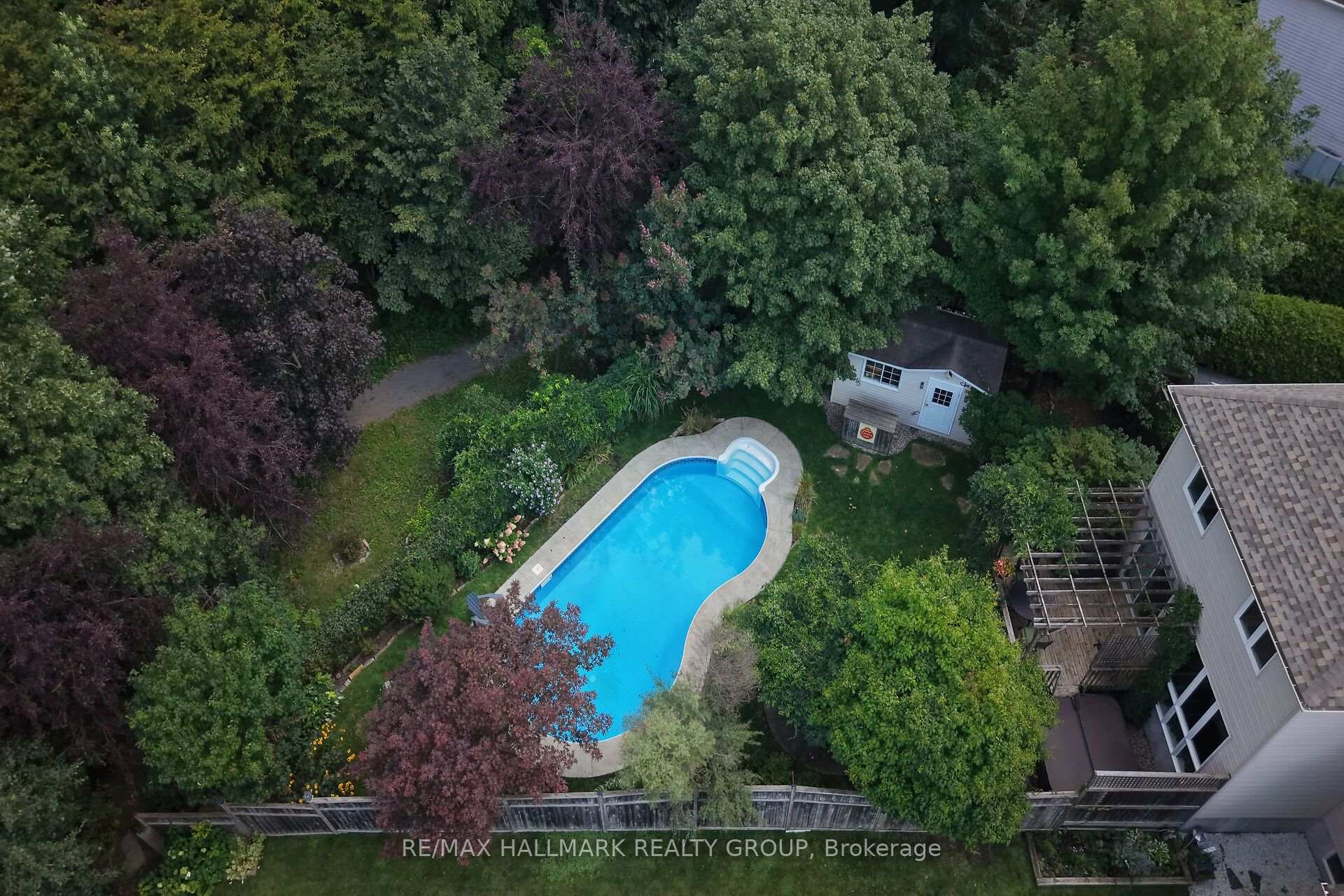 Photo 40 of 174 Talltree Crescent, Ottawa, Stittsville (Central) — HOMEH