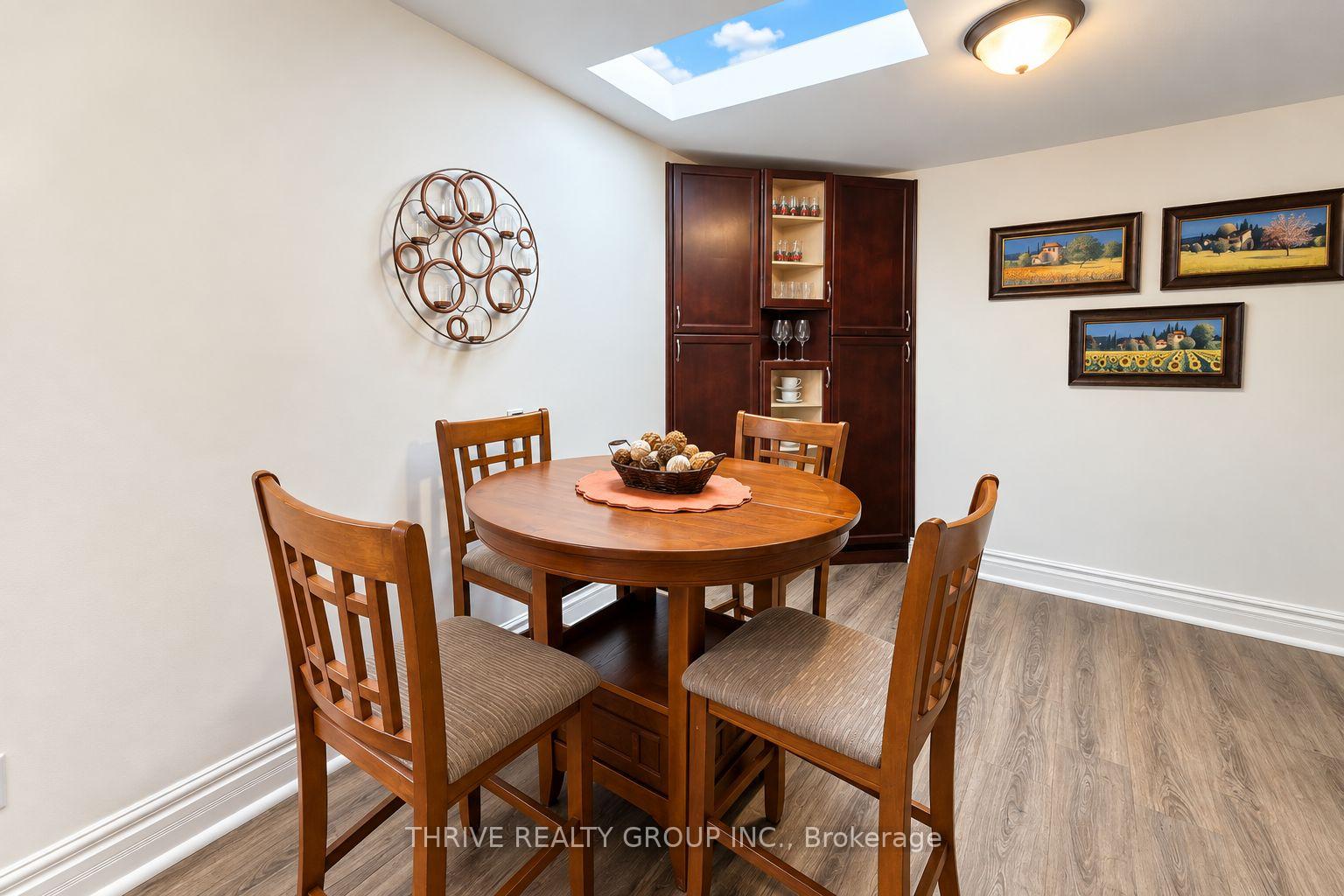 Photo 4 of Unit Upper, 162 Tecumseh Avenue E, London, South F — HOMEH