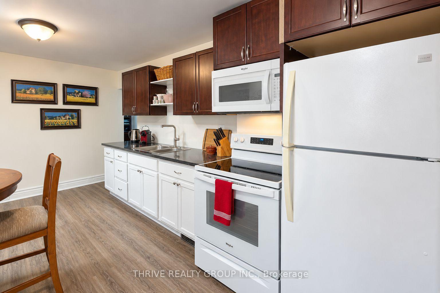 Photo 5 of Unit Upper, 162 Tecumseh Avenue E, London, South F — HOMEH