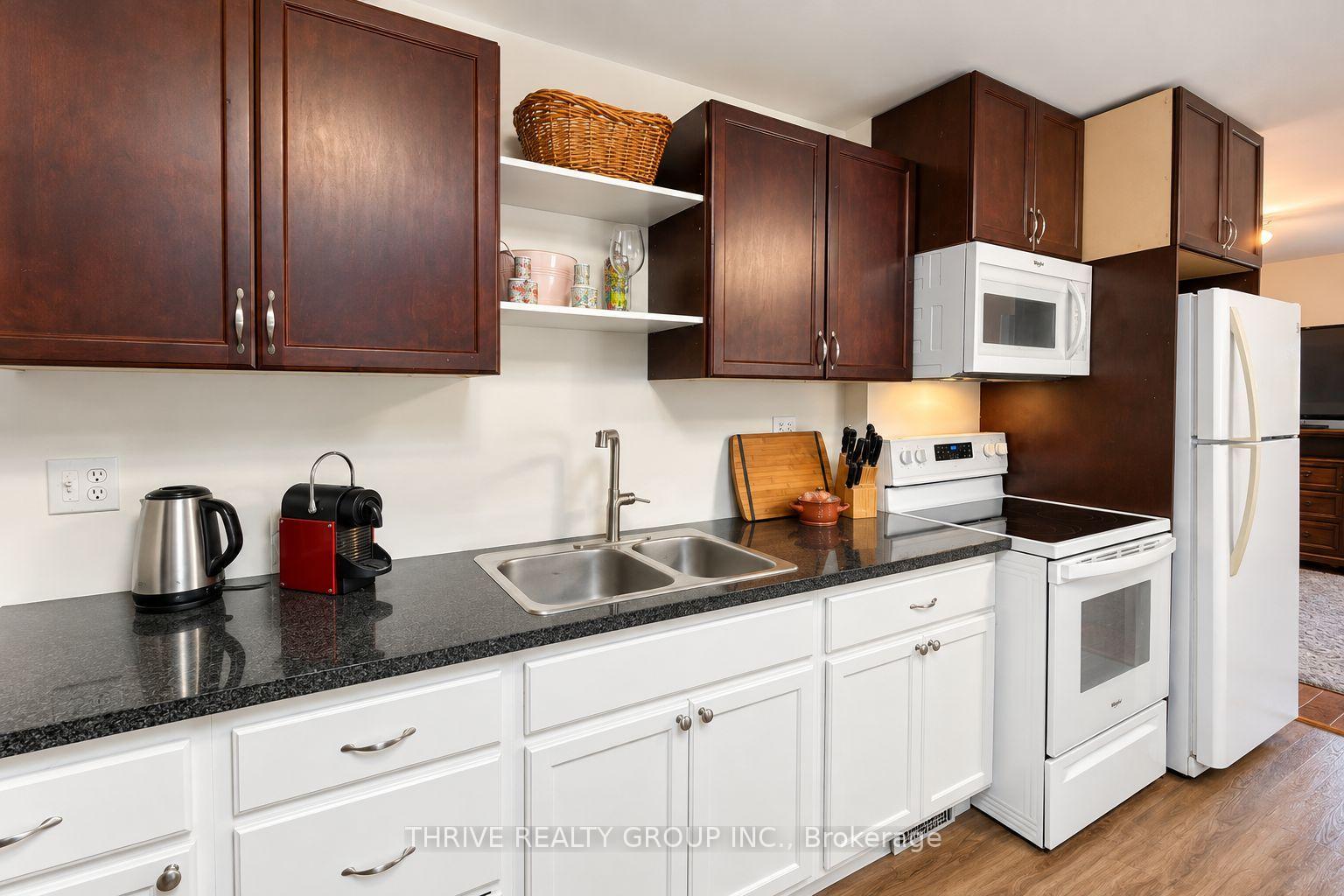 Photo 6 of Unit Upper, 162 Tecumseh Avenue E, London, South F — HOMEH