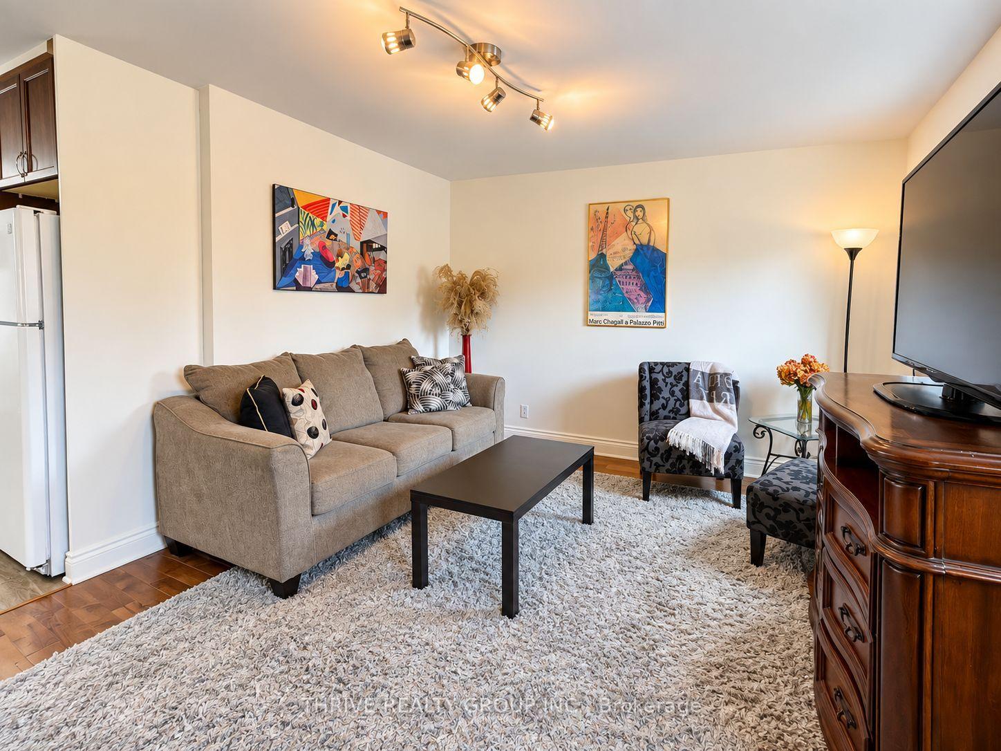 Photo 9 of Unit Upper, 162 Tecumseh Avenue E, London, South F — HOMEH