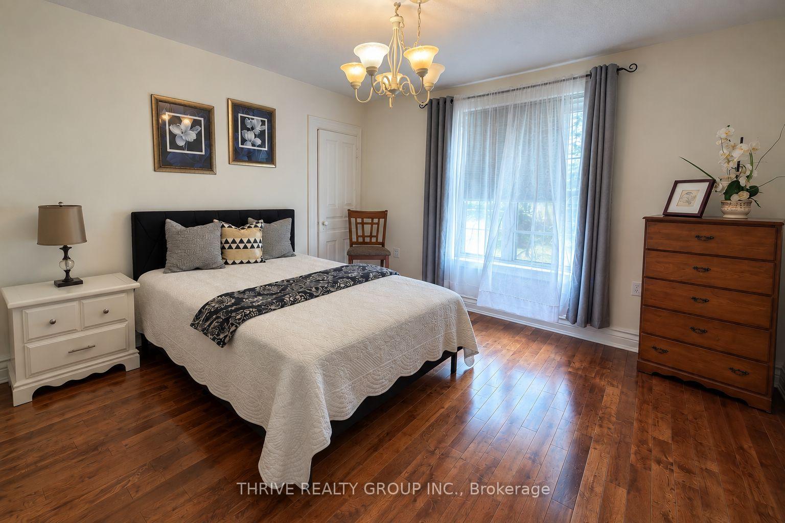 Photo 10 of Unit Upper, 162 Tecumseh Avenue E, London, South F — HOMEH