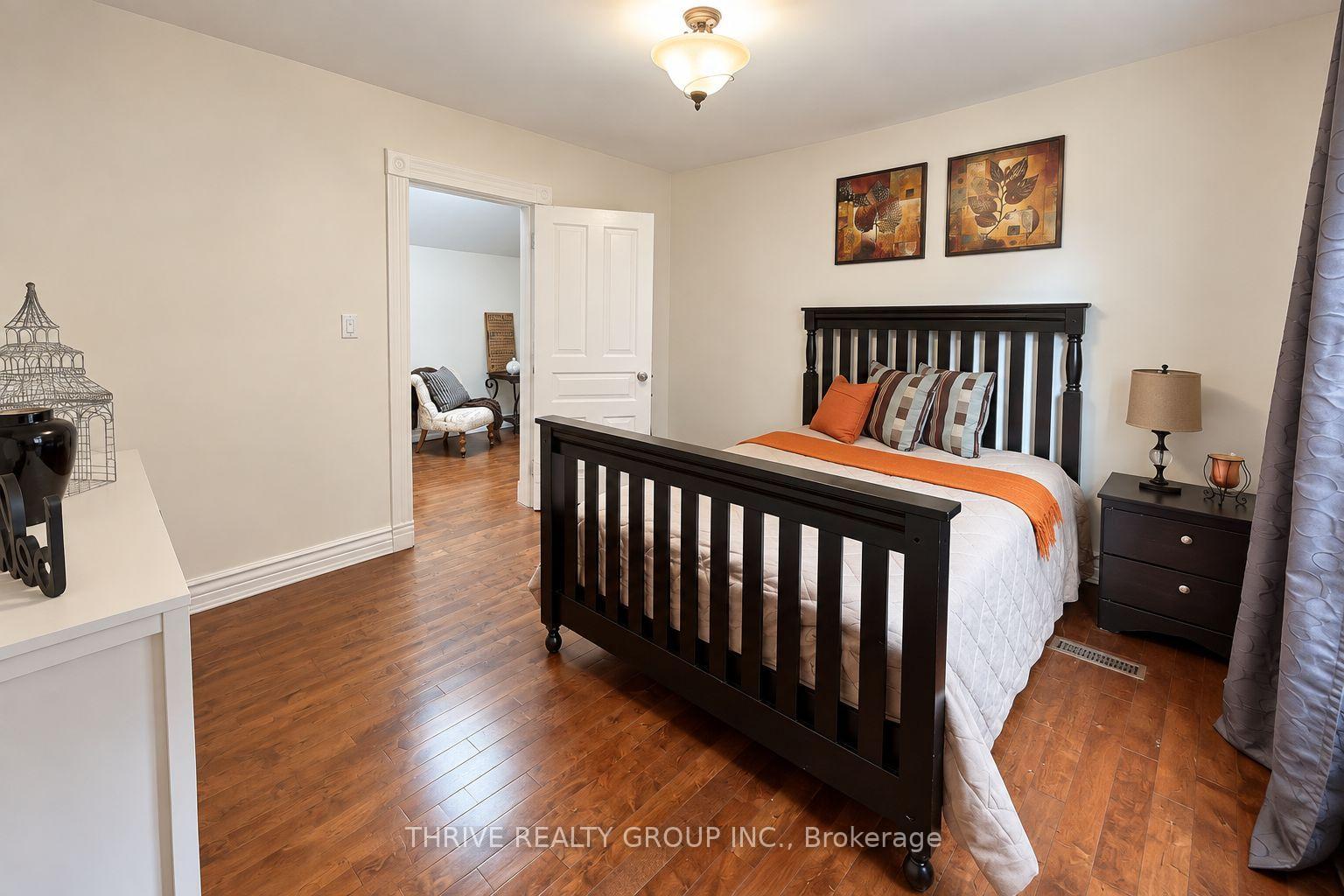 Photo 13 of Unit Upper, 162 Tecumseh Avenue E, London, South F — HOMEH