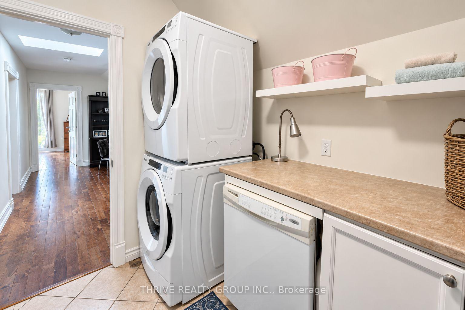 Photo 18 of Unit Upper, 162 Tecumseh Avenue E, London, South F — HOMEH