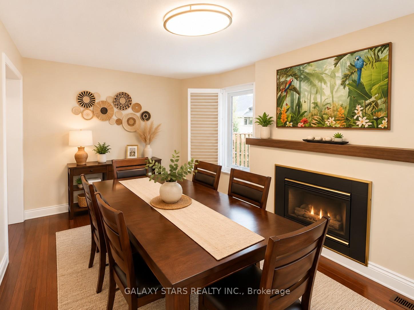 Photo 6 of 75 Marita Place, Vaughan, Glen Shields — HOMEH