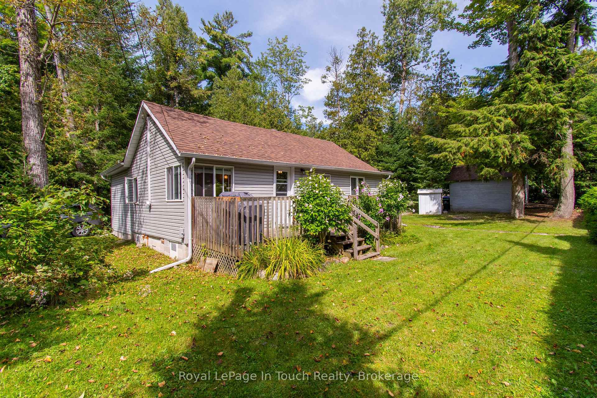 Photo 3 of 10 Pilon Road, Tiny, Rural Tiny — HOMEH
