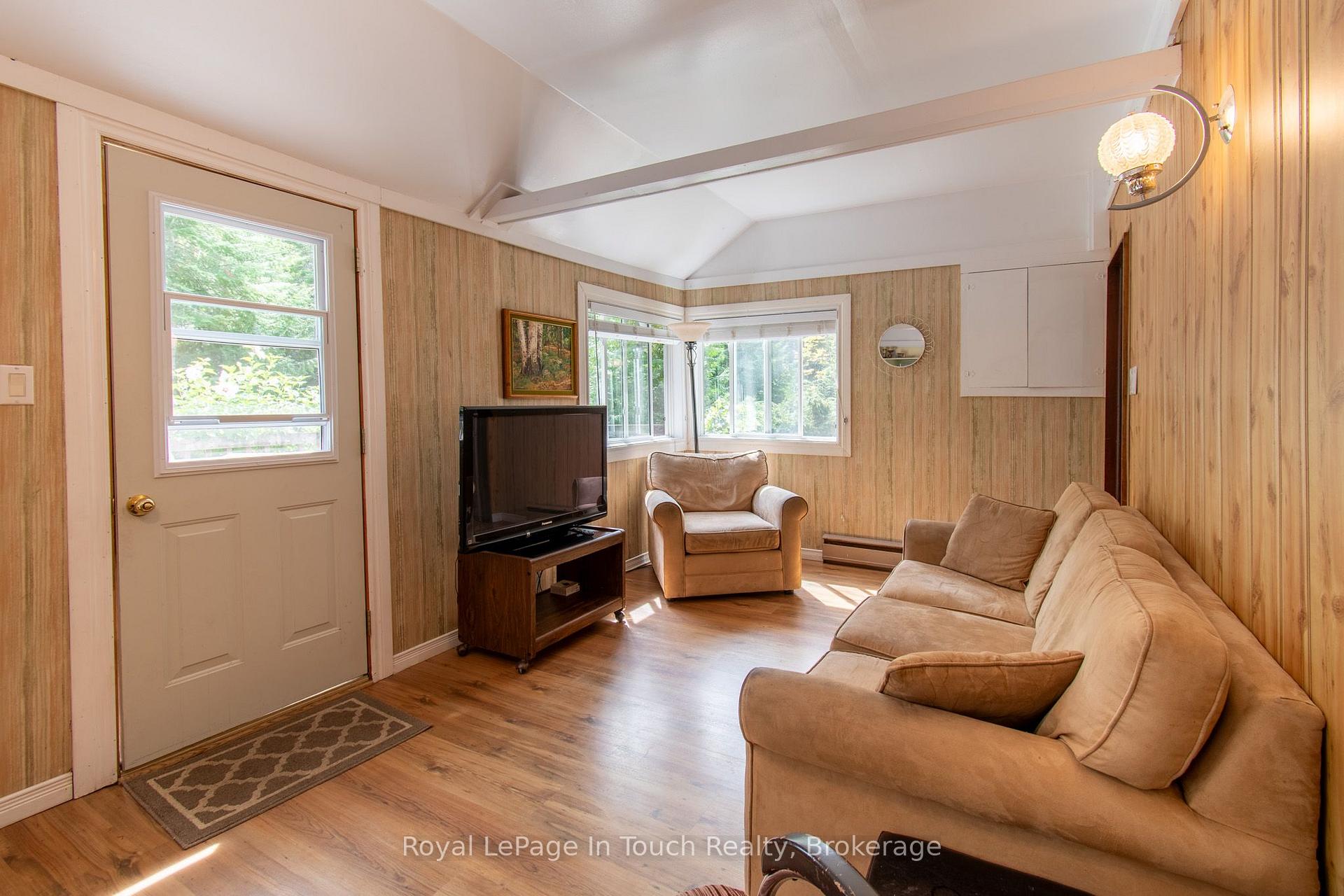 Photo 22 of 10 Pilon Road, Tiny, Rural Tiny — HOMEH