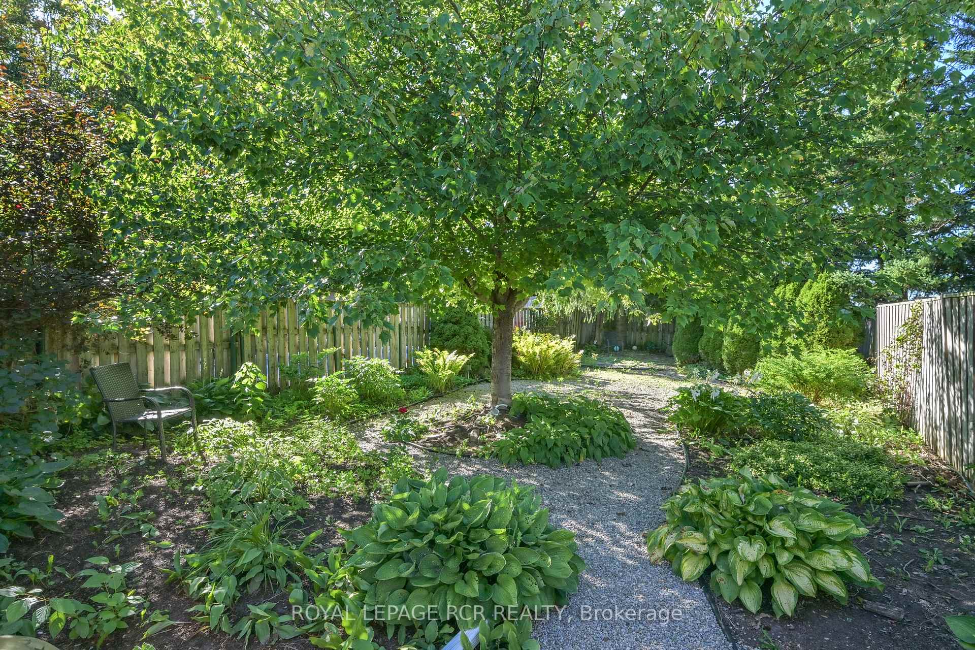 Photo 23 of 41 Madison Avenue, Orangeville — HOMEH