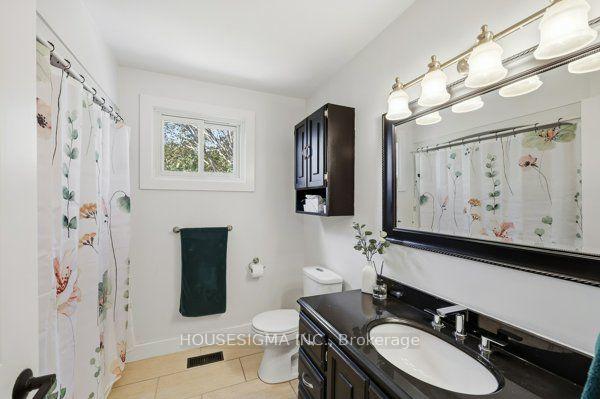 Photo 17 of 618 Aylmer Crescent, Kingston, South of Taylor-Kidd Blvd — HOMEH