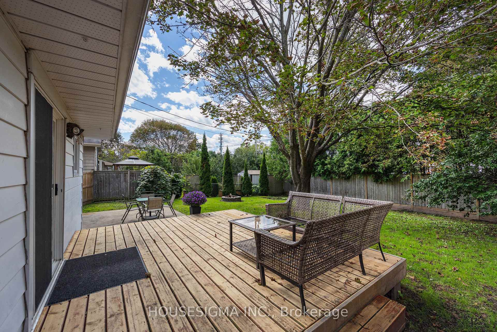 Photo 41 of 618 Aylmer Crescent, Kingston, South of Taylor-Kidd Blvd — HOMEH