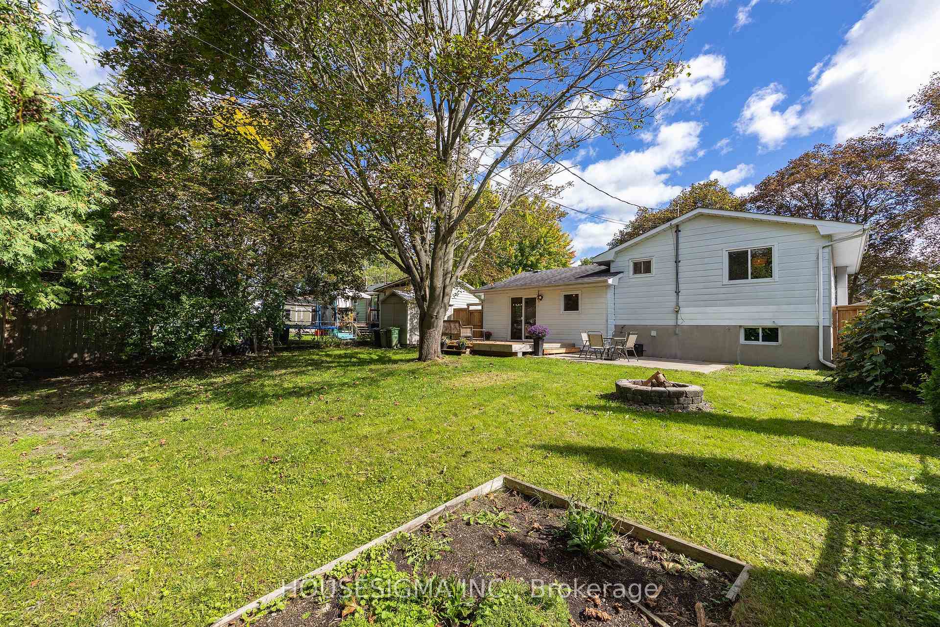 Photo 44 of 618 Aylmer Crescent, Kingston, South of Taylor-Kidd Blvd — HOMEH