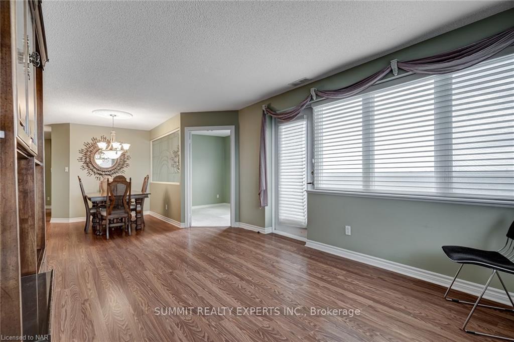 Photo 13 of Unit 408, 10 Dayspring Circle, Brampton, Bram East — HOMEH