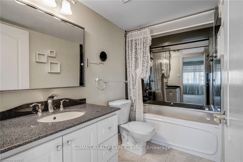 Photo 16 of Unit 408, 10 Dayspring Circle, Brampton, Bram East — HOMEH