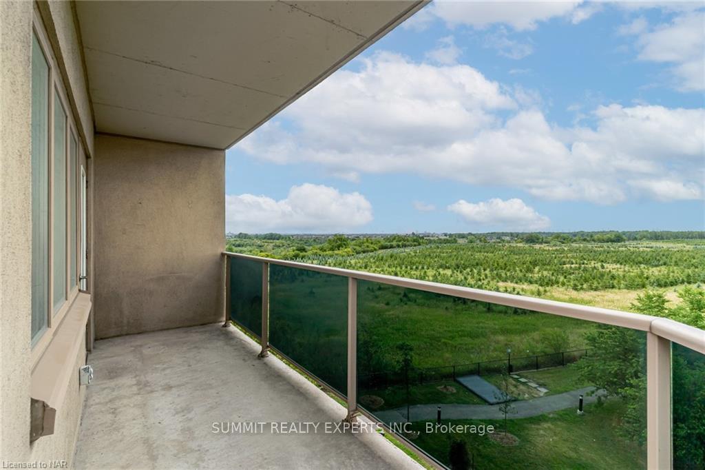 Photo 20 of Unit 408, 10 Dayspring Circle, Brampton, Bram East — HOMEH