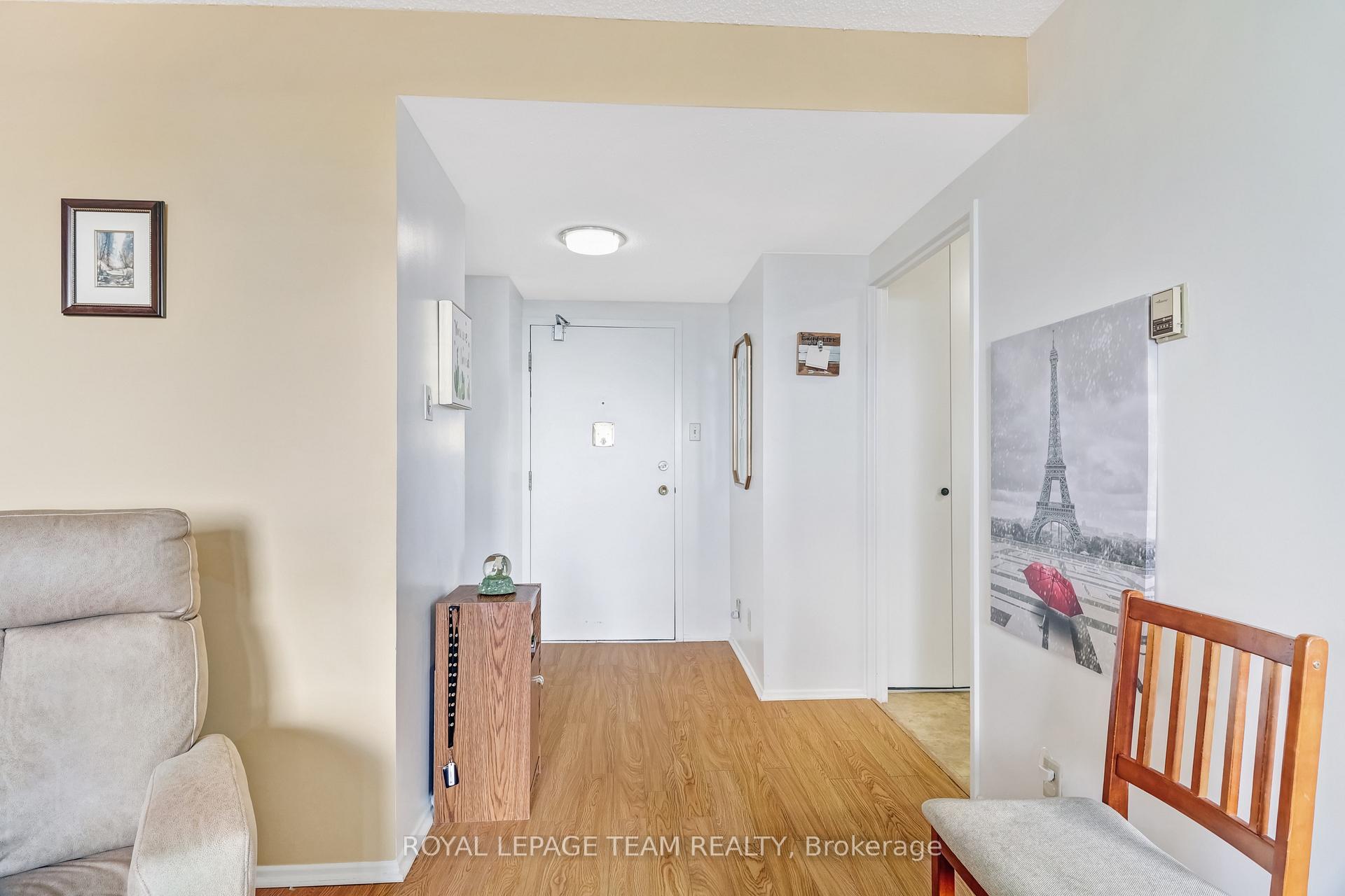 Photo 2 of Unit 1008, 1285 Cahill Drive, Ottawa, South Keys — HOMEH