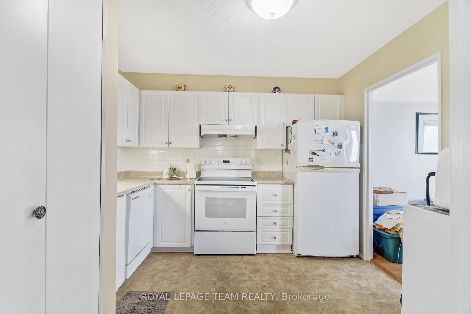 Photo 6 of Unit 1008, 1285 Cahill Drive, Ottawa, South Keys — HOMEH