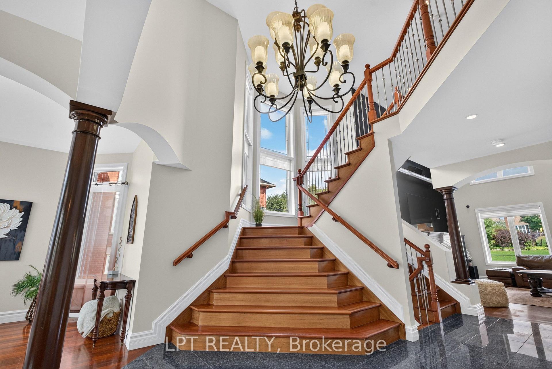 Photo 8 of 62 Tradewinds Drive, Ottawa, Barrhaven East — HOMEH