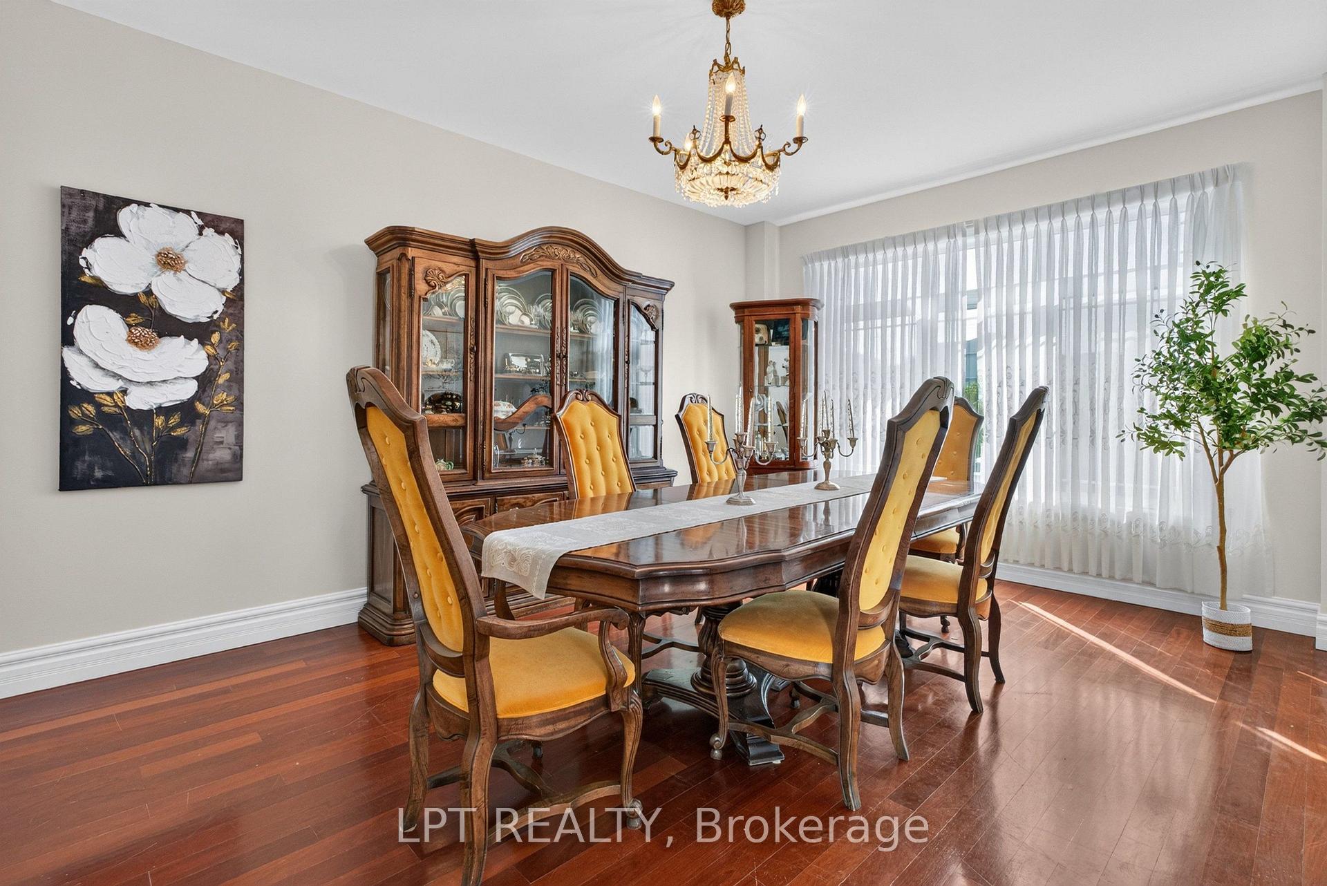 Photo 11 of 62 Tradewinds Drive, Ottawa, Barrhaven East — HOMEH