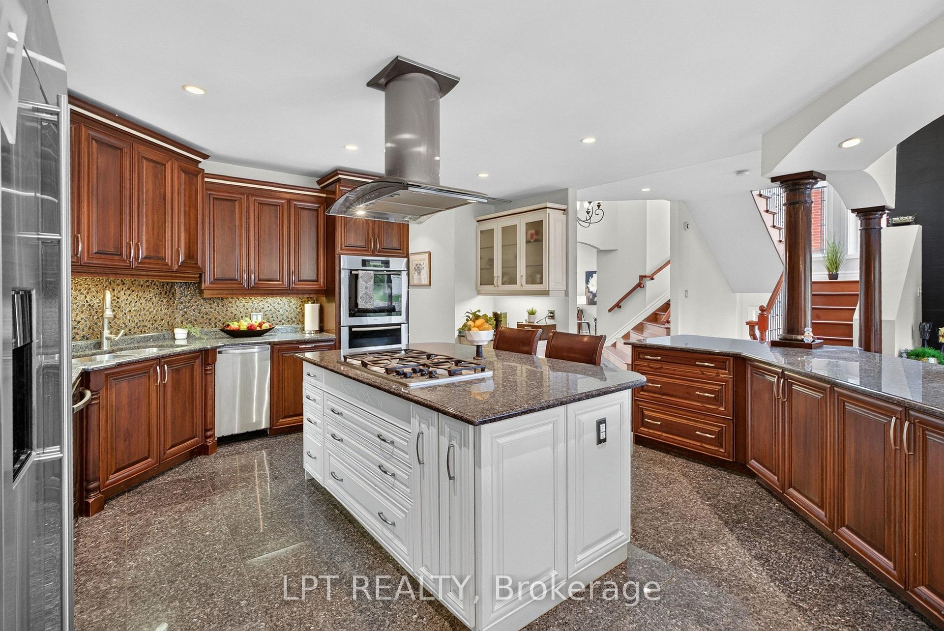 Photo 16 of 62 Tradewinds Drive, Ottawa, Barrhaven East — HOMEH