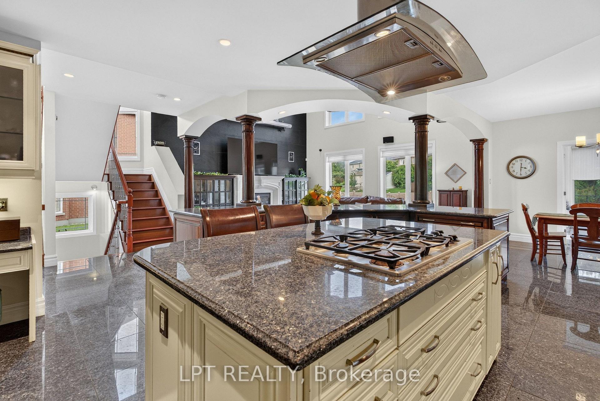 Photo 17 of 62 Tradewinds Drive, Ottawa, Barrhaven East — HOMEH