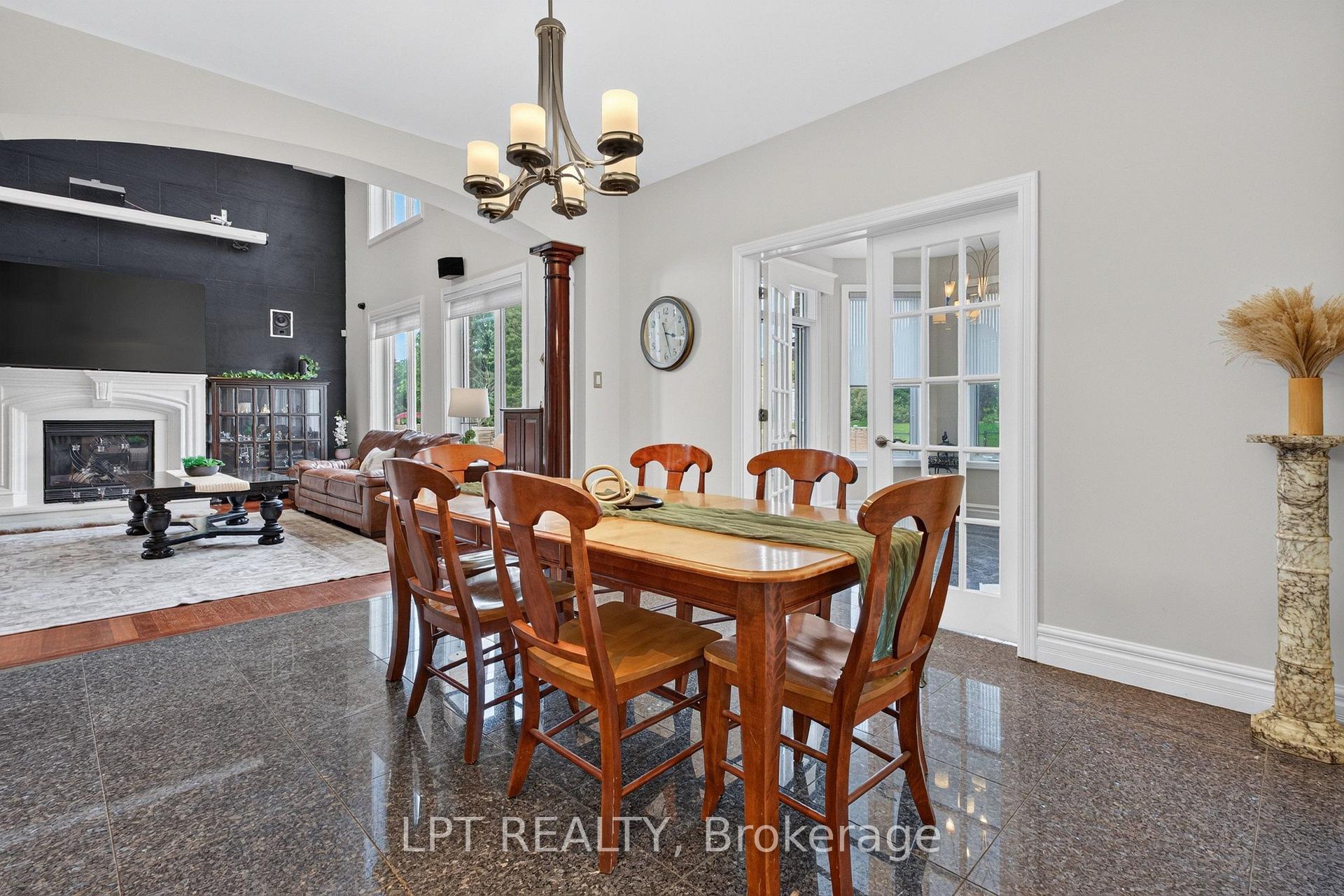 Photo 18 of 62 Tradewinds Drive, Ottawa, Barrhaven East — HOMEH
