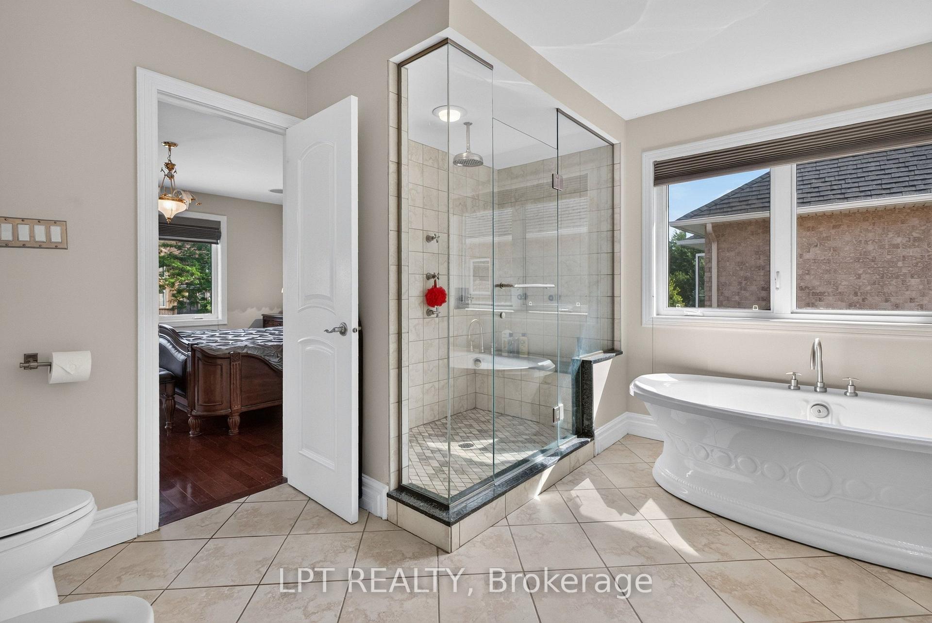 Photo 29 of 62 Tradewinds Drive, Ottawa, Barrhaven East — HOMEH