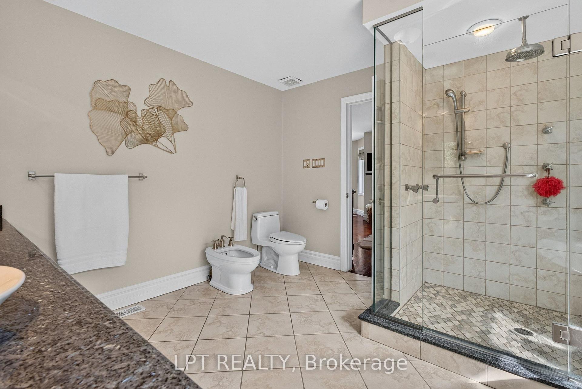 Photo 30 of 62 Tradewinds Drive, Ottawa, Barrhaven East — HOMEH