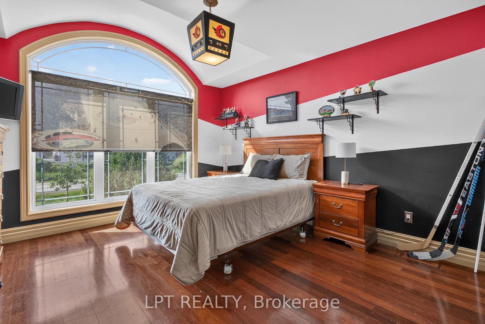 Photo 38 of 62 Tradewinds Drive, Ottawa, Barrhaven East — HOMEH