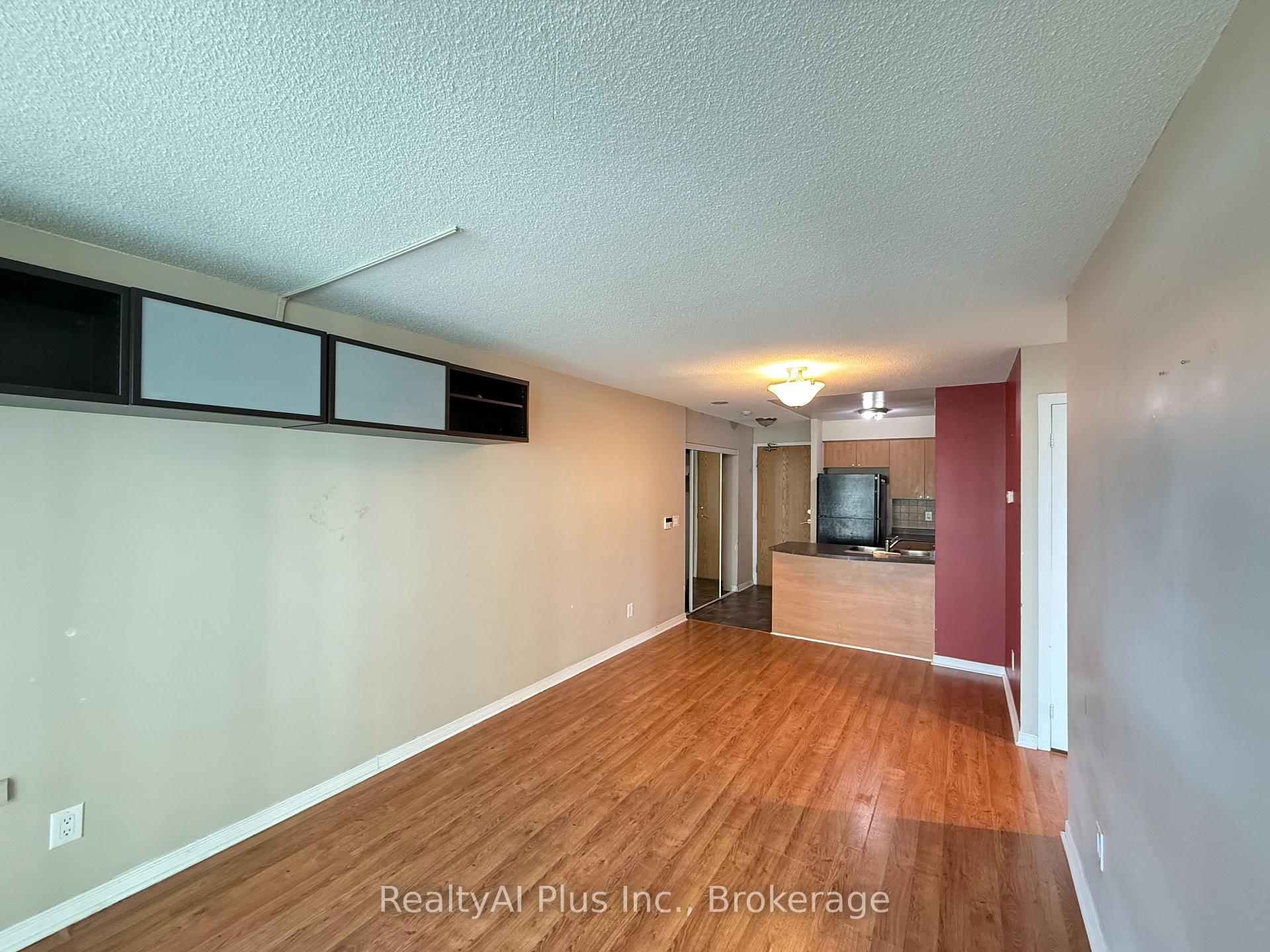 Photo 6 of Unit 608, 5500 Yonge Street, North York, Willowdale West — HOMEH