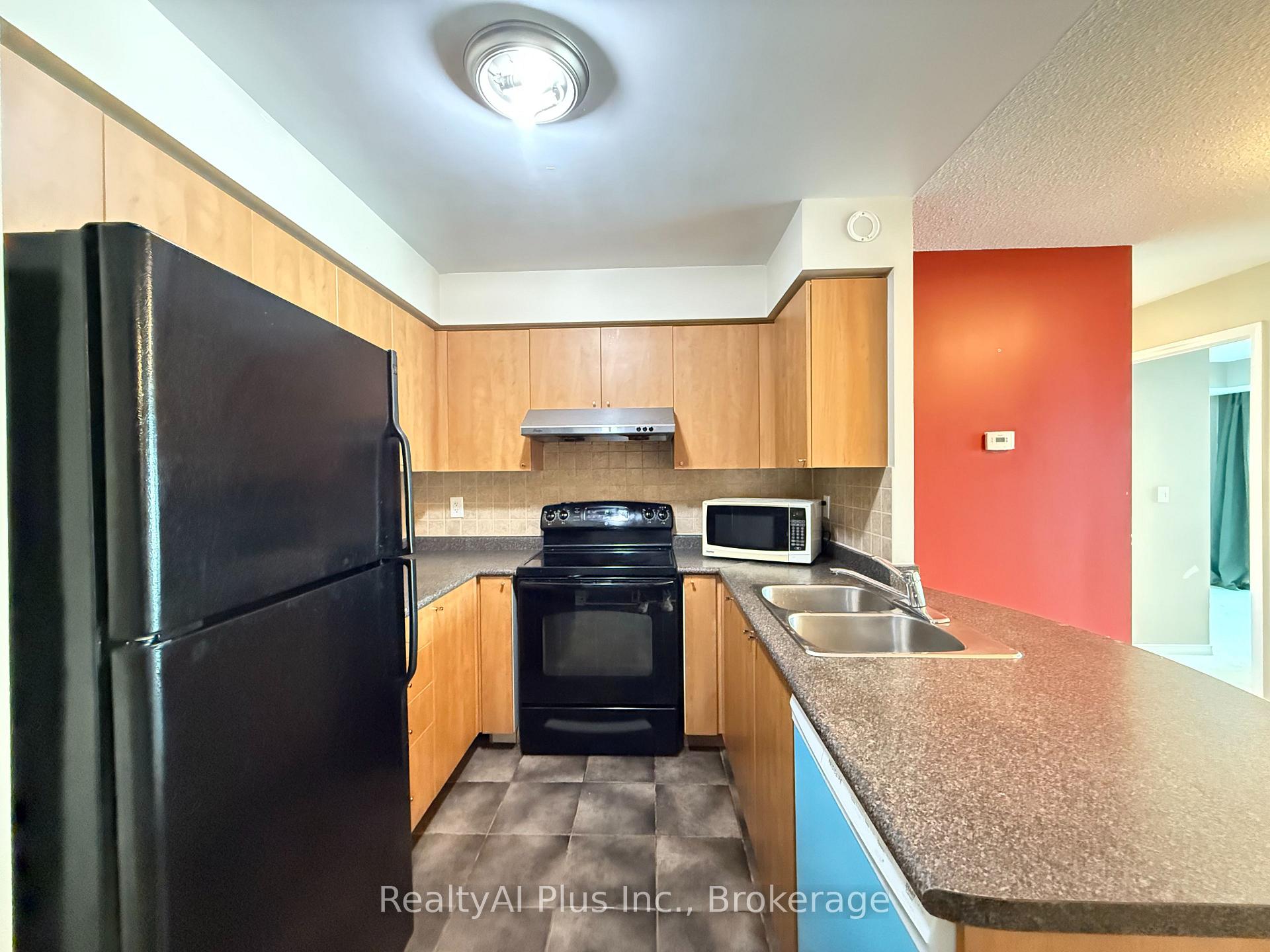 Photo 7 of Unit 608, 5500 Yonge Street, North York, Willowdale West — HOMEH