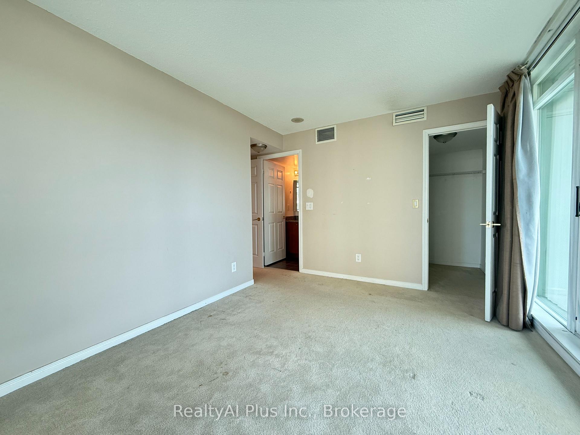 Photo 11 of Unit 608, 5500 Yonge Street, North York, Willowdale West — HOMEH