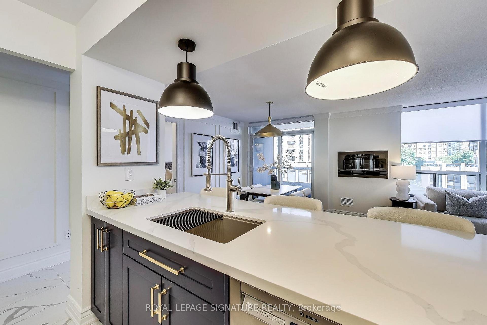 Photo 11 of Unit 411, 5 Northtown Way, North York, Willowdale East — HOMEH