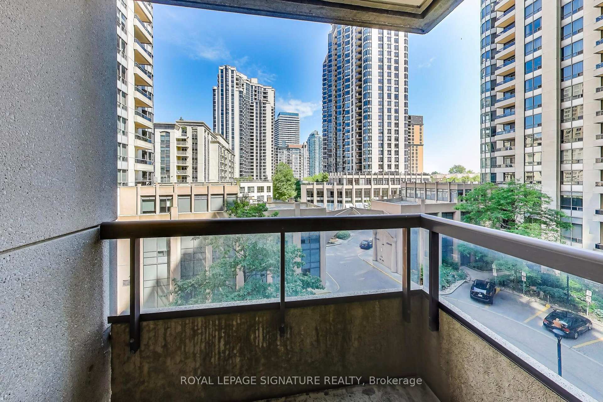 Photo 20 of Unit 411, 5 Northtown Way, North York, Willowdale East — HOMEH