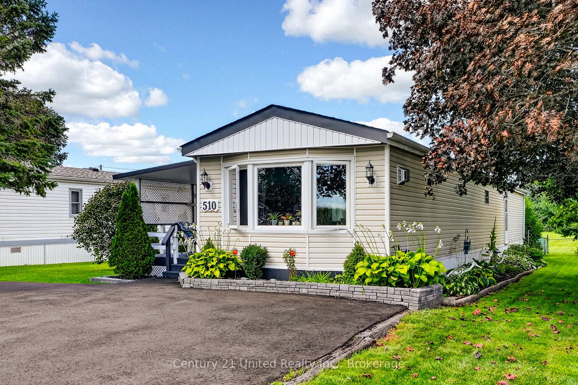 Photo 2 of 510 Cunningham Crescent, Hamilton Township, Rural Hamilton — HOMEH