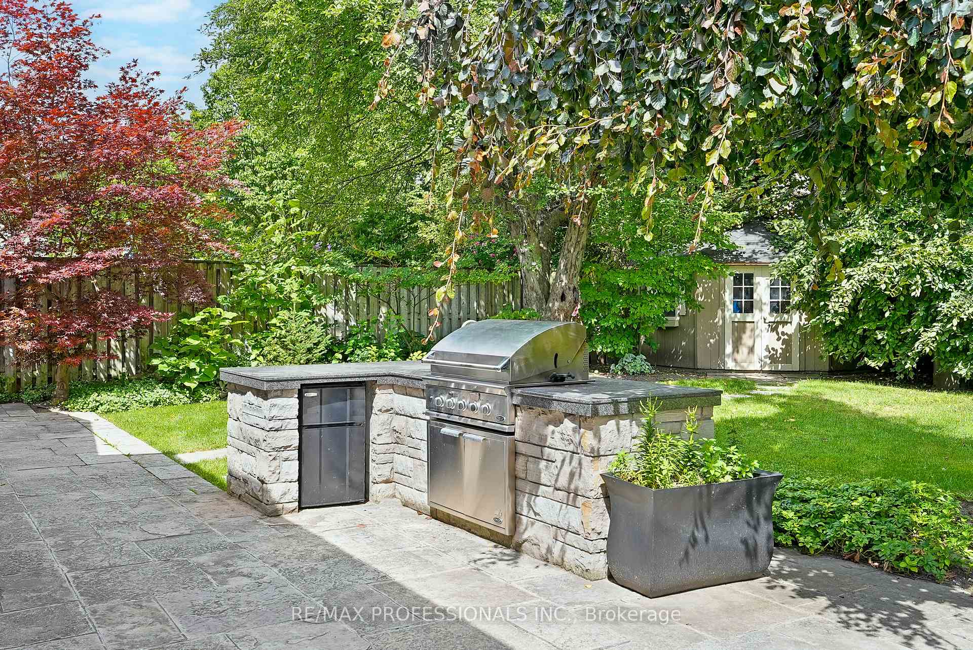 Photo 74 of 61 Abilene Drive, Etobicoke, Princess-Rosethorn — HOMEH