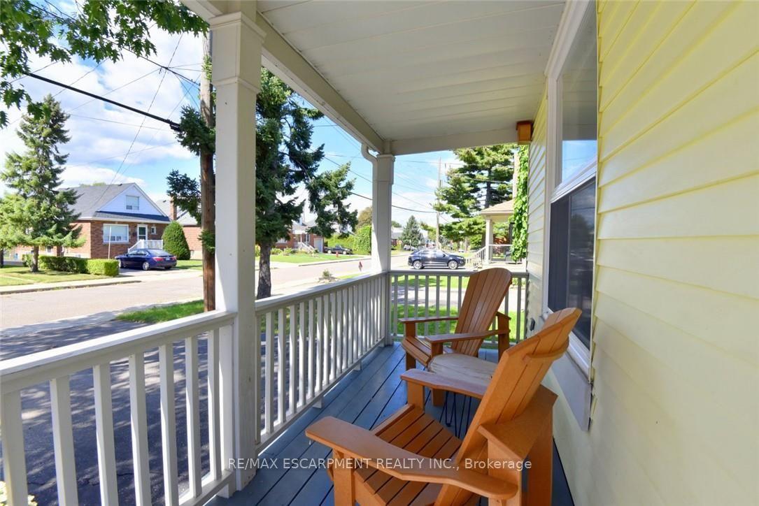 Photo 7 of 191 Bell Avenue, Hamilton, Bartonville — HOMEH
