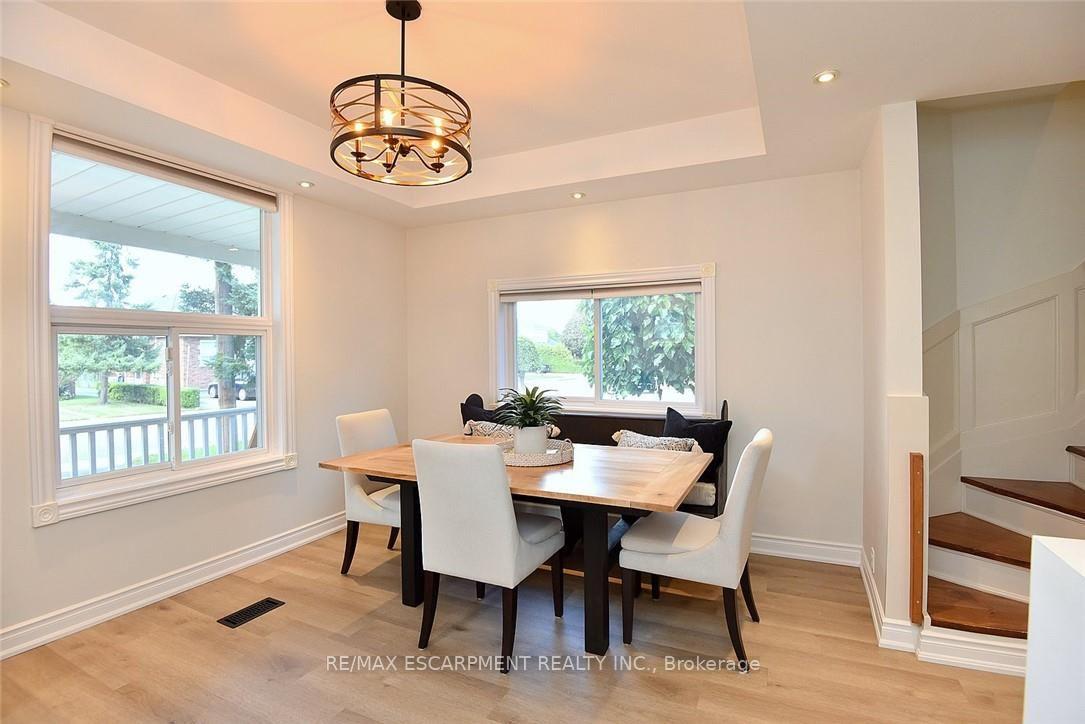 Photo 8 of 191 Bell Avenue, Hamilton, Bartonville — HOMEH