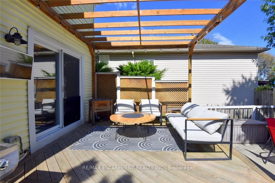 Photo 33 of 191 Bell Avenue, Hamilton, Bartonville — HOMEH