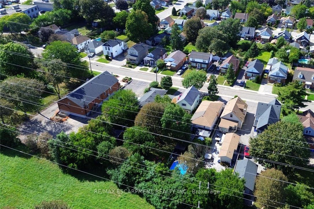 Photo 46 of 191 Bell Avenue, Hamilton, Bartonville — HOMEH