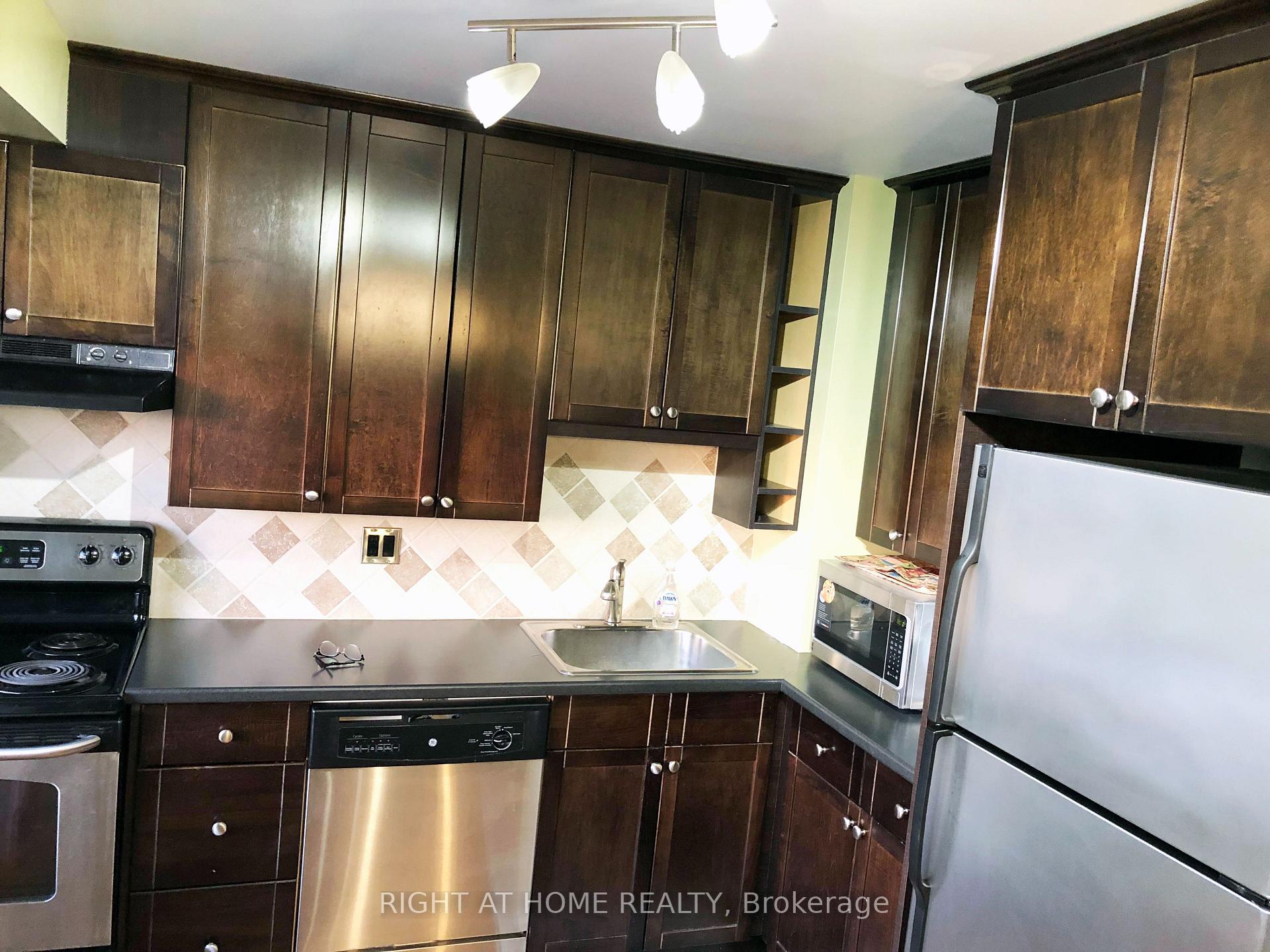 Photo 4 of Unit 505, 300 Keats Way, Waterloo, Beechwood — HOMEH