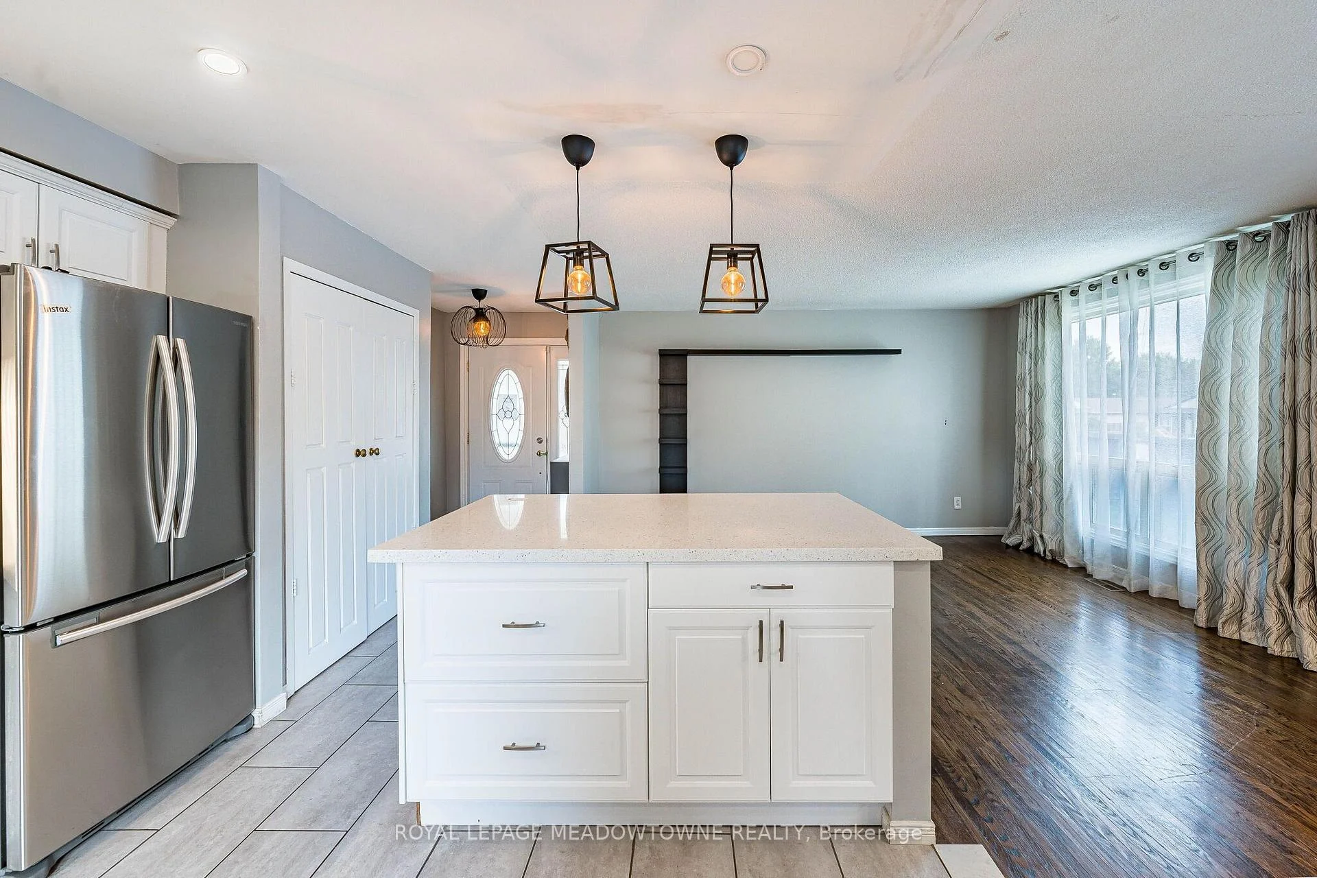 Photo 13 of 46 Reigate Avenue, Brampton, Madoc — HOMEH