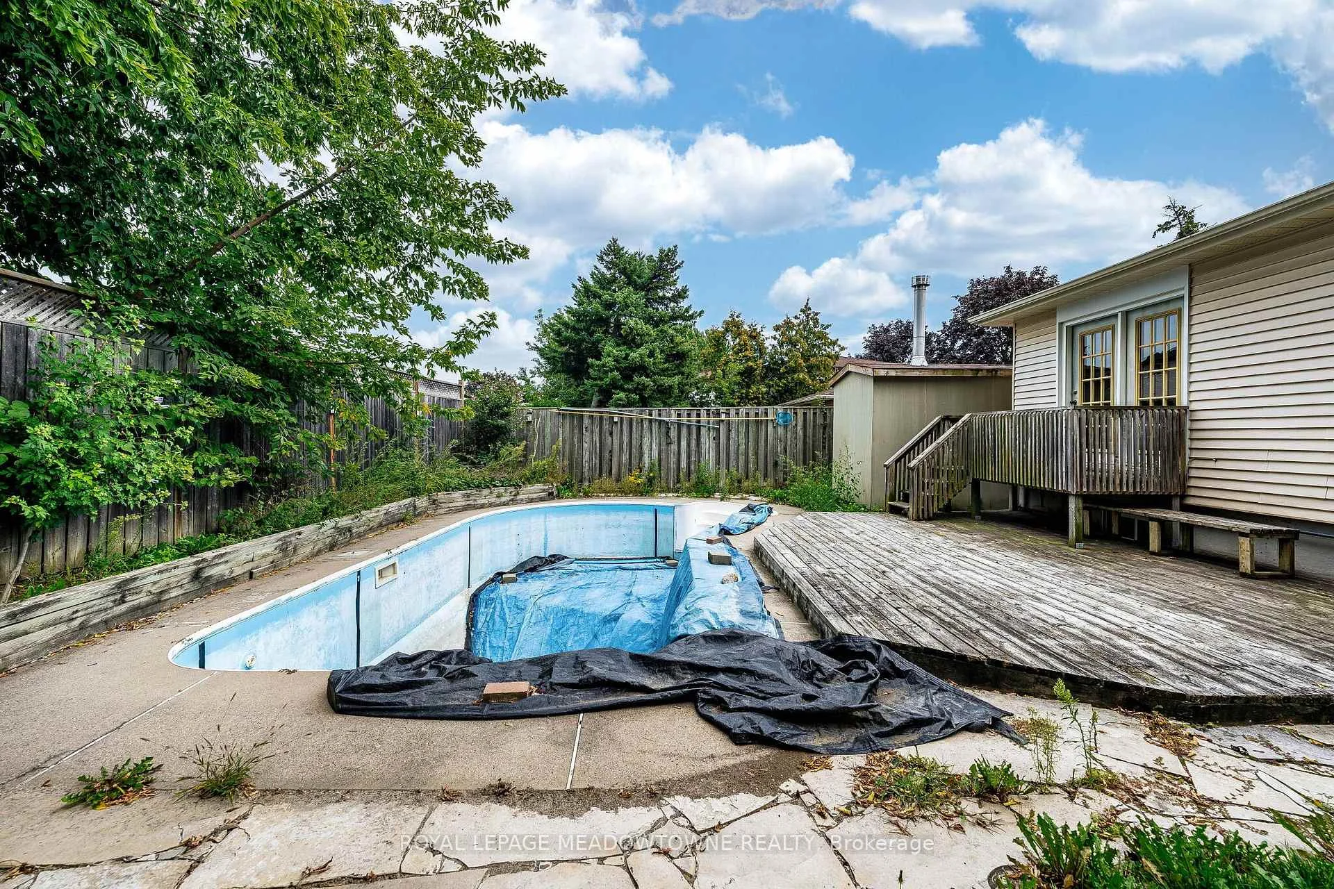 Photo 47 of 46 Reigate Avenue, Brampton, Madoc — HOMEH