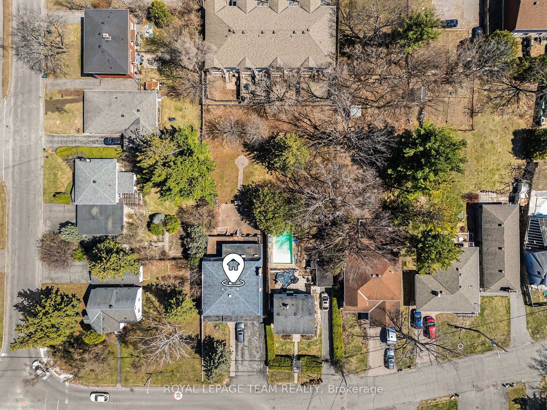 Photo 19 of 429 Ancaster Avenue, Ottawa, Woodroffe — HOMEH