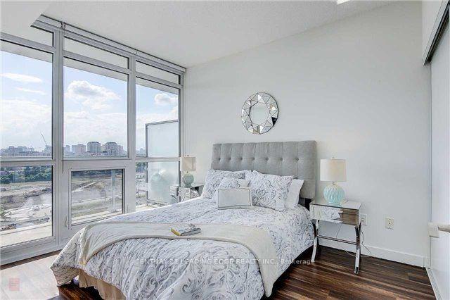 Photo 8 of Unit 2010, 121 McMahon Drive, North York, Bayview Village — HOMEH