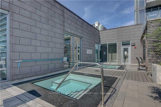 Photo 11 of Unit 2010, 121 McMahon Drive, North York, Bayview Village — HOMEH