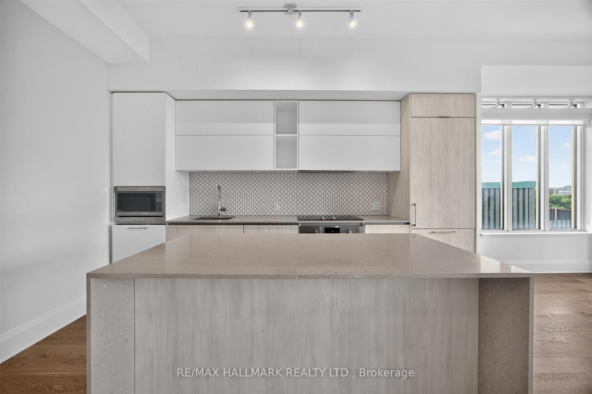 Photo 9 of Unit 803, 151 Avenue Road, Toronto, The Annex — HOMEH