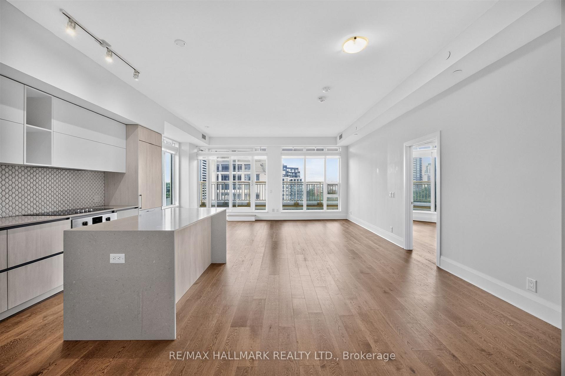 Photo 10 of Unit 803, 151 Avenue Road, Toronto, The Annex — HOMEH