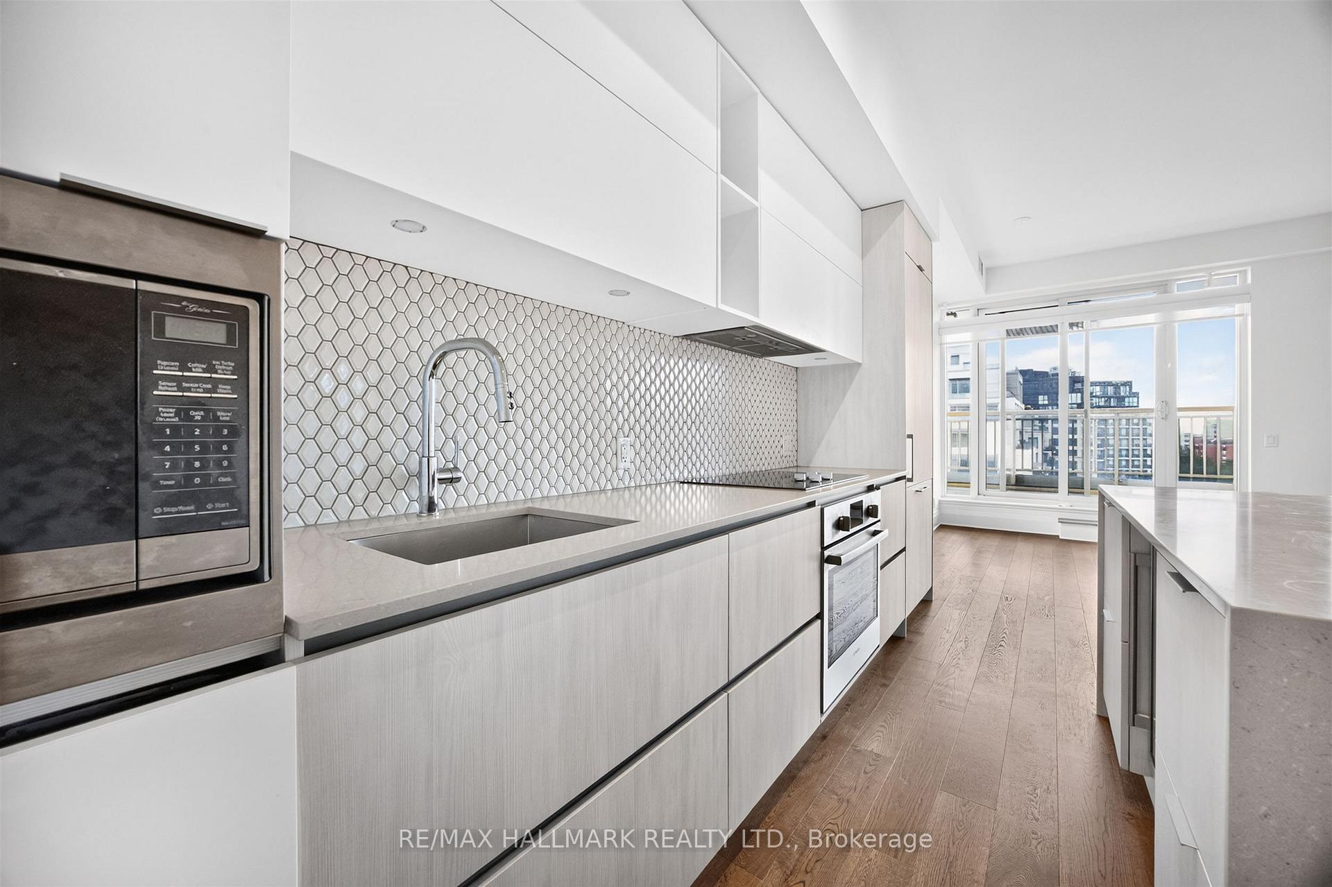 Photo 12 of Unit 803, 151 Avenue Road, Toronto, The Annex — HOMEH