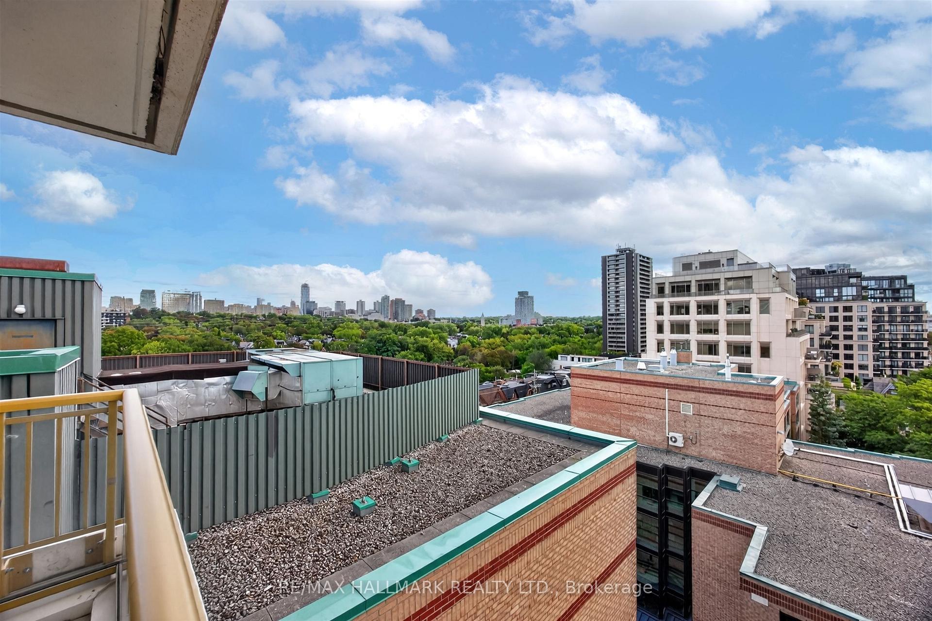 Photo 24 of Unit 803, 151 Avenue Road, Toronto, The Annex — HOMEH