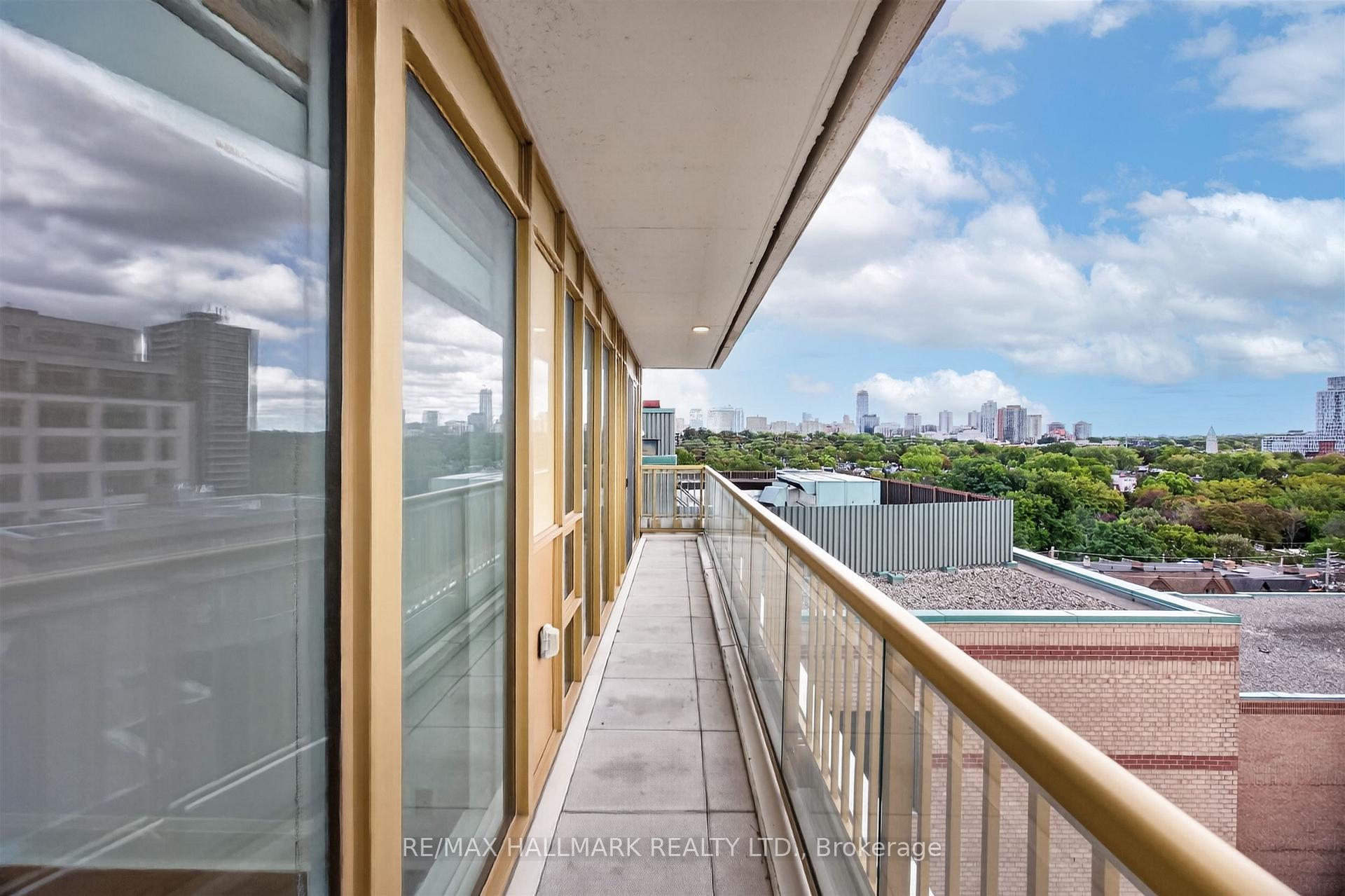 Photo 26 of Unit 803, 151 Avenue Road, Toronto, The Annex — HOMEH